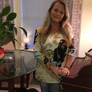 Meet your Posher, Melanie